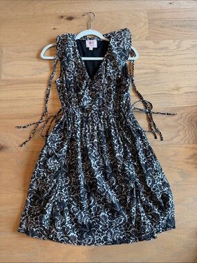 Banjanan Sleeveless Black & White Paisley Print Dress S